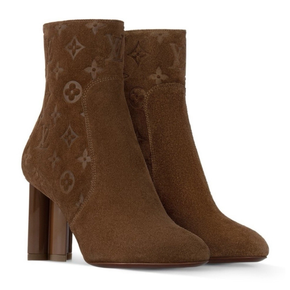 NWOT Louis Vuitton Suede Leather Silhouette Ankle Boot - Marron Women Size 7.5